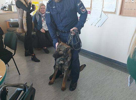 Policjant i jego pies