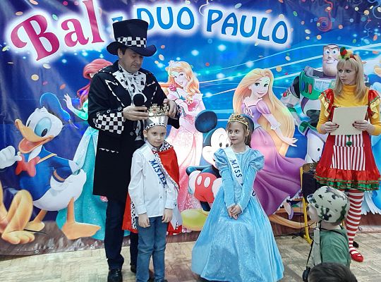 Szkolny bal karnawałowy