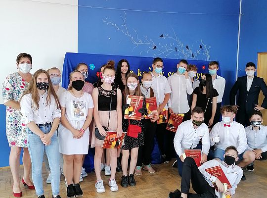 Klasy ósme ruszają w świat