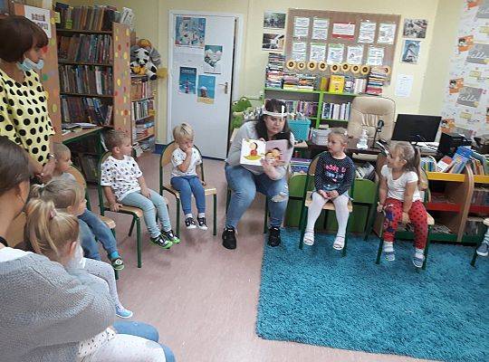 Święto Kropki mamy, do biblioteki przedszkolaki zapraszamy!