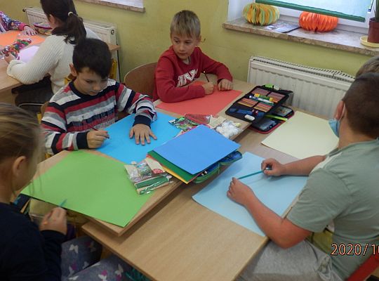 Z książką Ci do twarzy