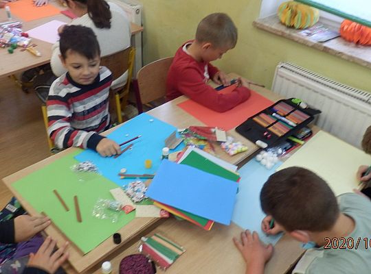 Z książką Ci do twarzy