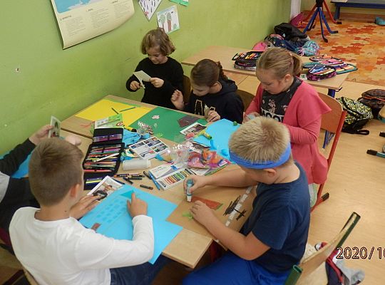 Z książką Ci do twarzy