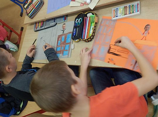 Z książką Ci do twarzy