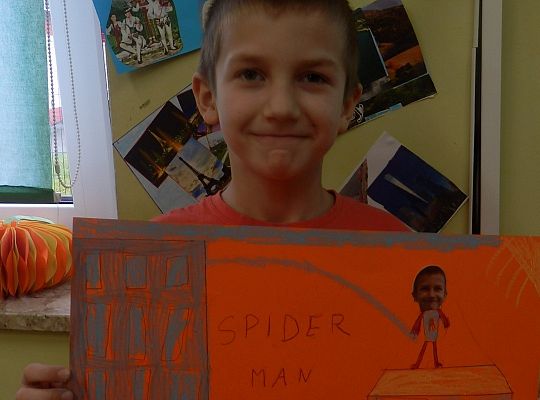 Z książką Ci do twarzy