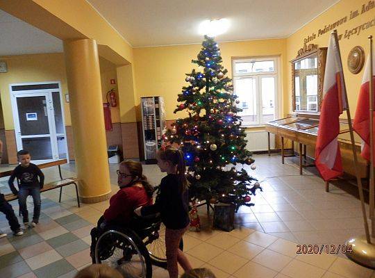 „I chociaż różni nas tak wiele, zostanę Twoim Przyjacielem”