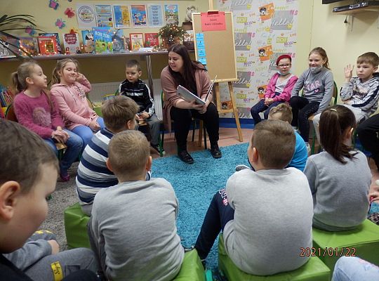 „Babcia i Dziadek od A do Z” spotkanie czytelnicze z klasą II b