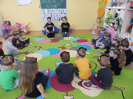 Kicia Kocia i inne koty.  Spotkanie czytelnicze u trzylatków.