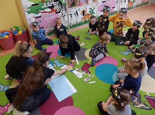 Kicia Kocia i inne koty.  Spotkanie czytelnicze u trzylatków.