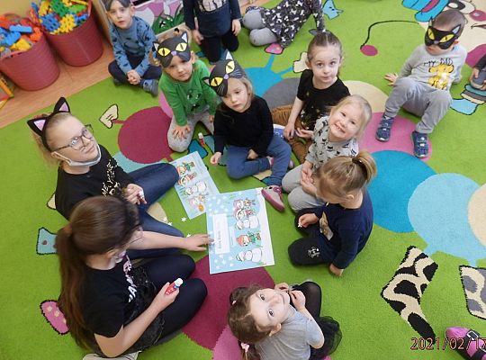 Kicia Kocia i inne koty.  Spotkanie czytelnicze u trzylatków.