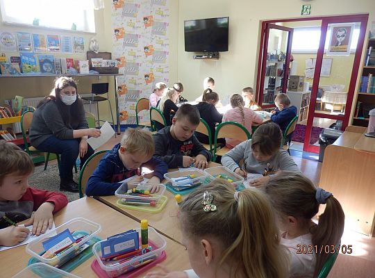 Od pisarza do biblioteki