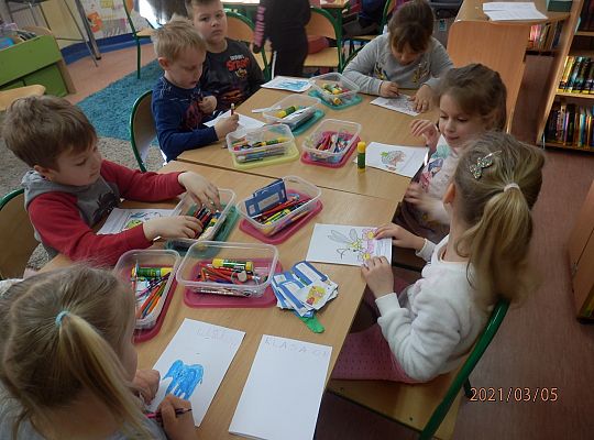 Od pisarza do biblioteki