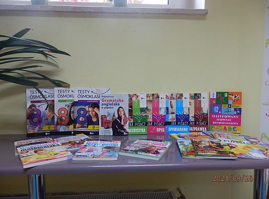 KIERMASZ TANIEJ KSIĄŻKI !