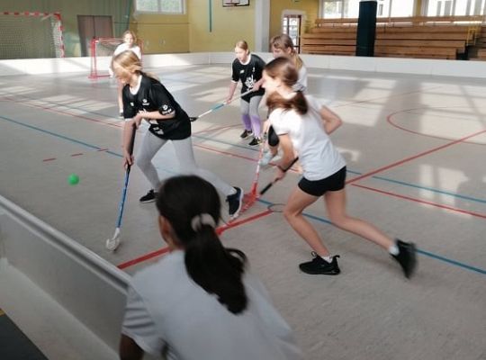 Gminne Zawody w Unihokeja klas 4-6