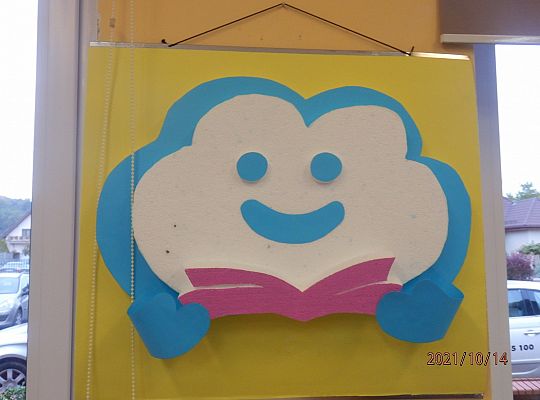 Czytamy z Klasą ...3 b