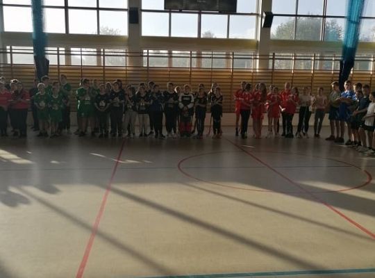 Gminne Zawody w Unihokeja klas 7-8