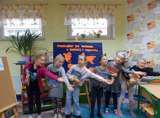 4 b na szlaku europejskich najsłynniejszych baśni