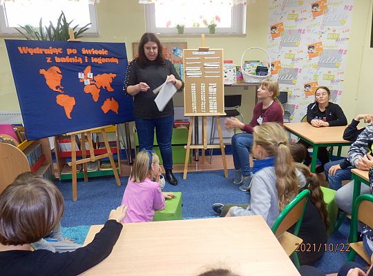 Wędrując z klasą 5 b po starożytnej Grecji i starożytnym  Rzymie,