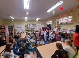 Tydzień  z V a,  Alladynem  i Baśniami z Dalekiego Wschodu