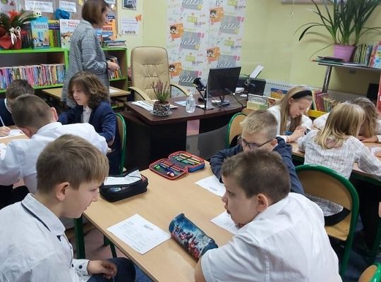 „BOOM! Na komiksy i gry planszowe w bibliotece”