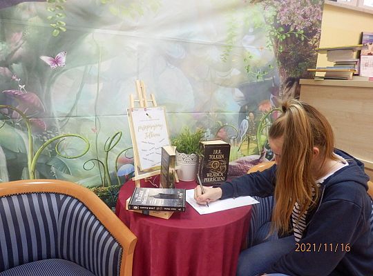 "Przepisujemy Tolkiena" ! Akcja w toku.