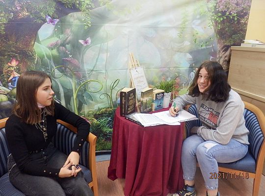 "Przepisujemy Tolkiena"...