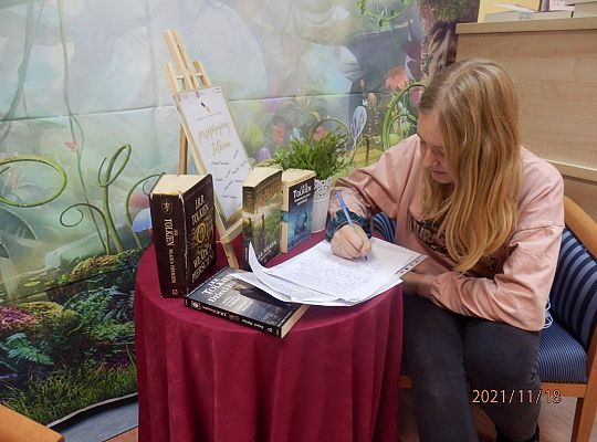 "Przepisujemy Tolkiena"...