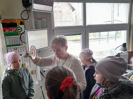 Podróże małe i duże. Poznajemy zawody - dyżurny ruchu