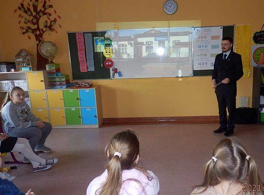 Podróże małe i duże. Poznajemy zawody - dyżurny ruchu