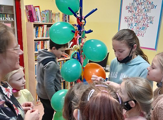 „Andrzeju,  Andrzeju…” Wróżby  w bibliotece