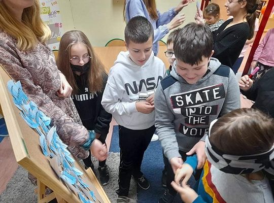 „Andrzeju,  Andrzeju…” Wróżby  w bibliotece