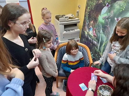 „Andrzeju,  Andrzeju…” Wróżby  w bibliotece