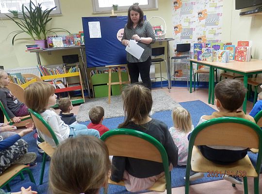 Kubuś Puchatek i Magiczna Moc Bajek