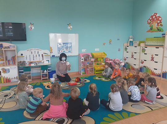 Spotkanie logopedyczne z przedszkolakami grupy 0 "e"