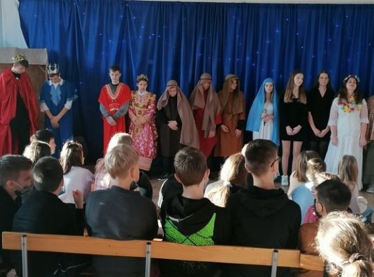 Jasełka w klasach 4 - 8