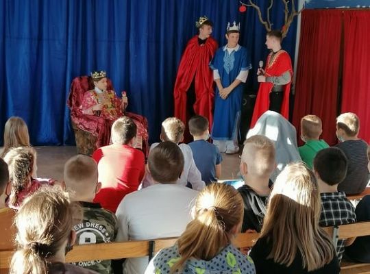 Jasełka w klasach 4 - 8