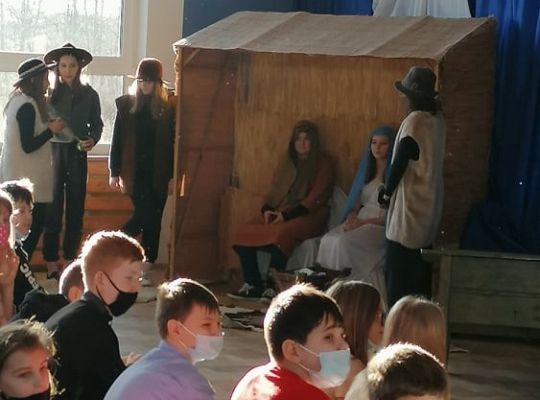 Jasełka w klasach 4 - 8