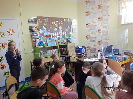 Jak  to „telefon miał kiedyś kabel?, „ a telefon komórkowy kiedyś nie był smart fonem?”.