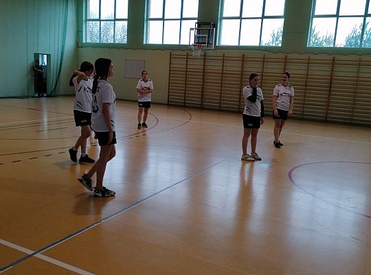 Gminne Zawody w Siatkówkę klas starszych