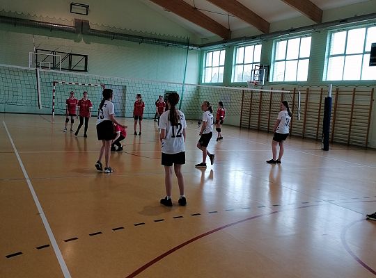 Gminne Zawody w Siatkówkę klas starszych