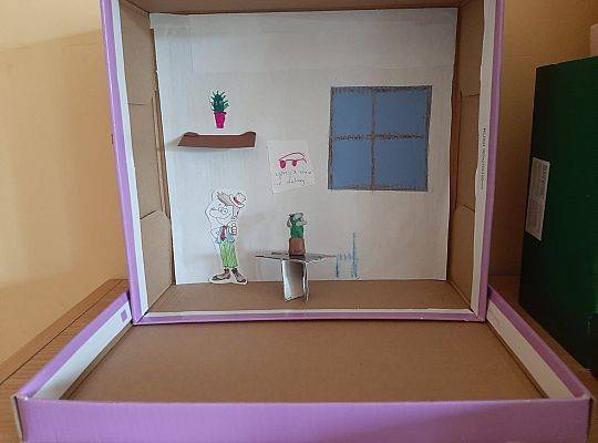 Klasa 3 b, Detektyw Pozytywka i lekturki spod chmurki