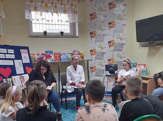 "Czytamy z SERCEM".  Ogólnopolska akcja czytelnicza