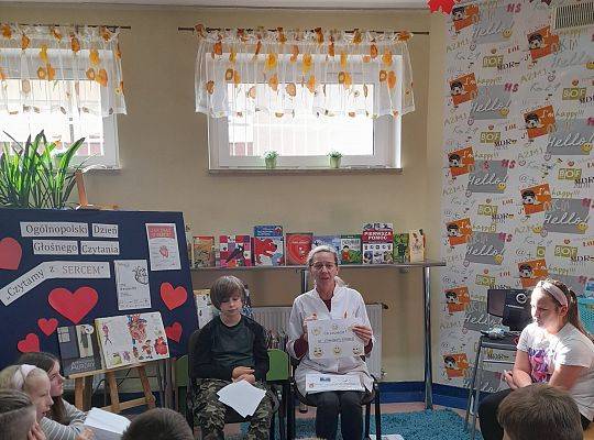 "Czytamy z SERCEM".  Ogólnopolska akcja czytelnicza