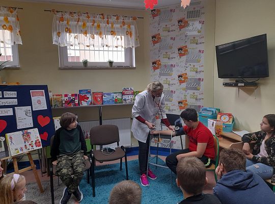 "Czytamy z SERCEM".  Ogólnopolska akcja czytelnicza