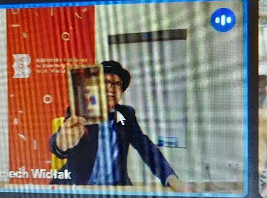 Spotkanie autorskie online z Wojciechem Widłakiem