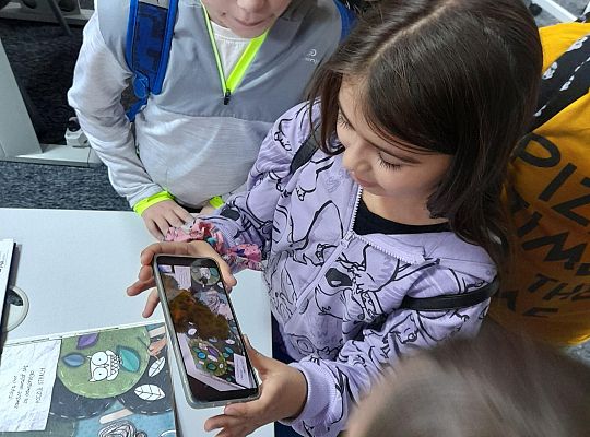 Czytanie przez podróżowanie