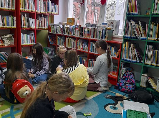 Czytanie przez podróżowanie