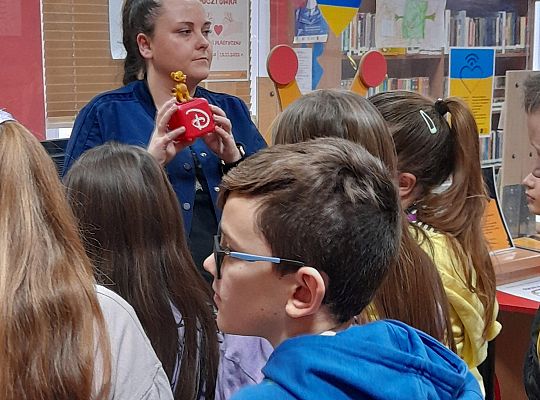 Czytanie przez podróżowanie