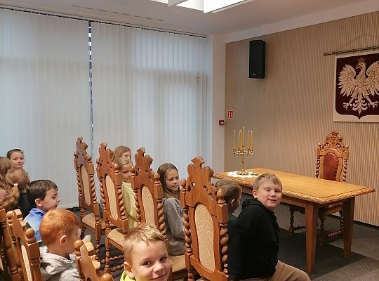 Wizyta kl 2b w Urzędzie Gminy