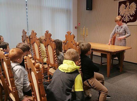 Wizyta kl 2b w Urzędzie Gminy